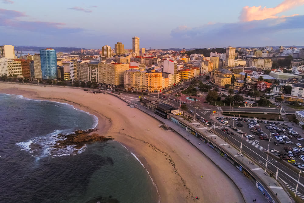 Playa de Riazor en A Coruña